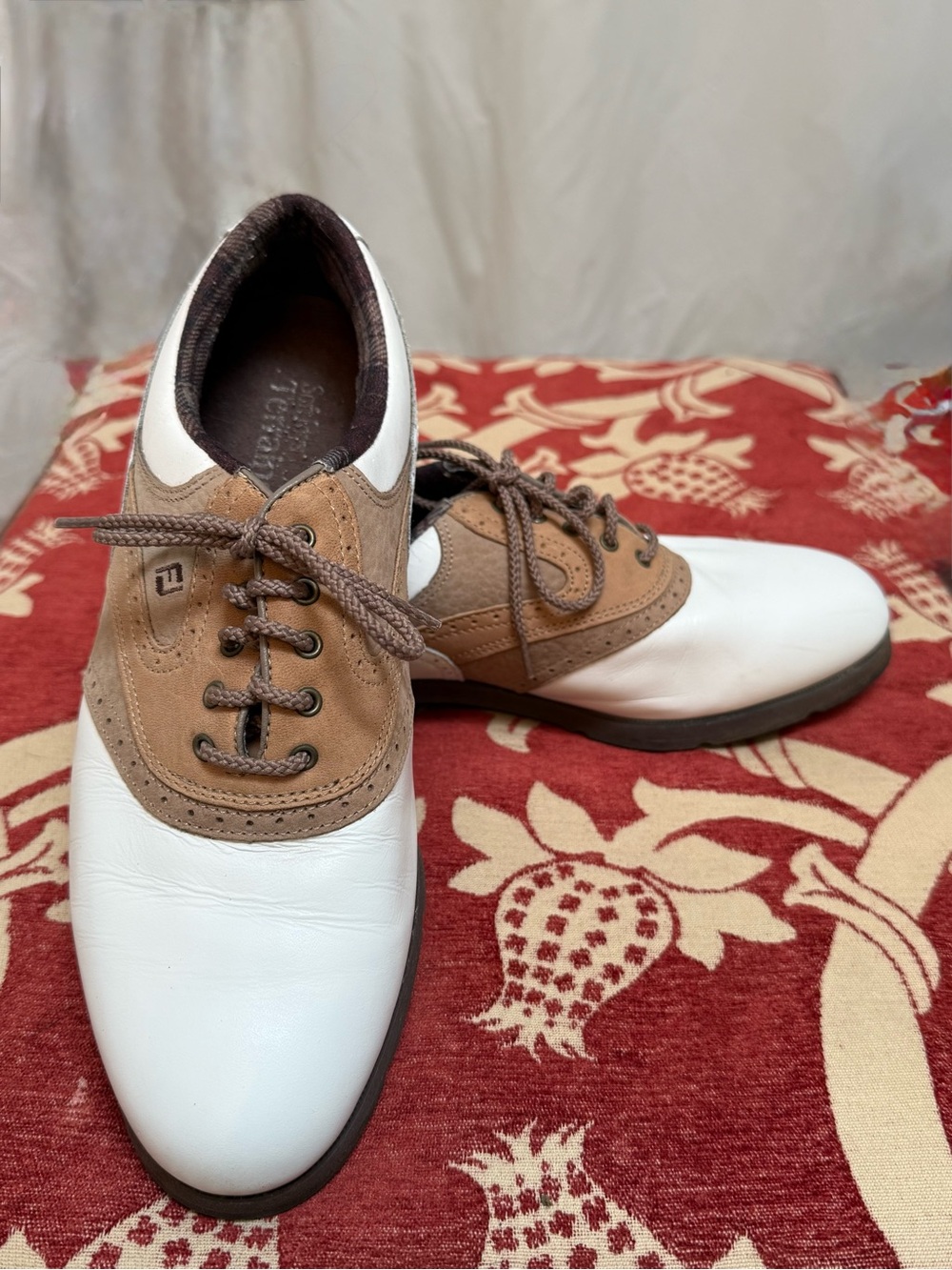 FootJoy Women’s Two-Tone Brown and White Leather Golf Shoes size 8.5